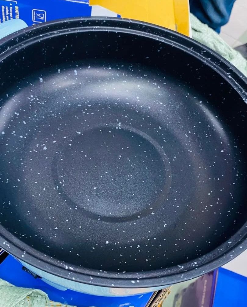 Runbaisen 5.2 L Electric Pot 1200 Watt marbel Cooting - Image 6